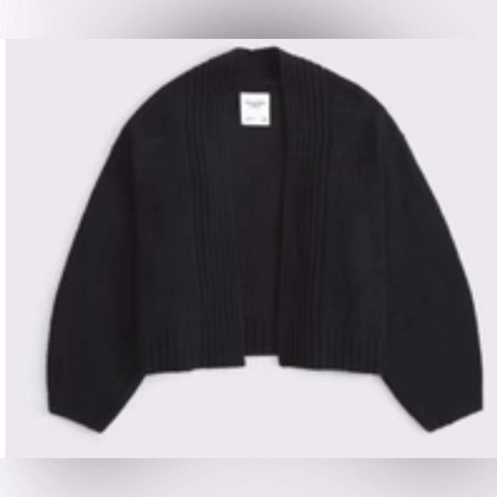 Abercrombie & Fitch Barrel Sleeve Non Closure Cardigan Sweater. Black. XS. NWT!